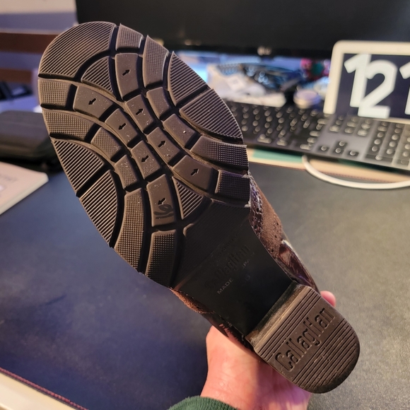 CallagHan brown suede and burgundy patent leather chelsea boot - Picture 3 of 6